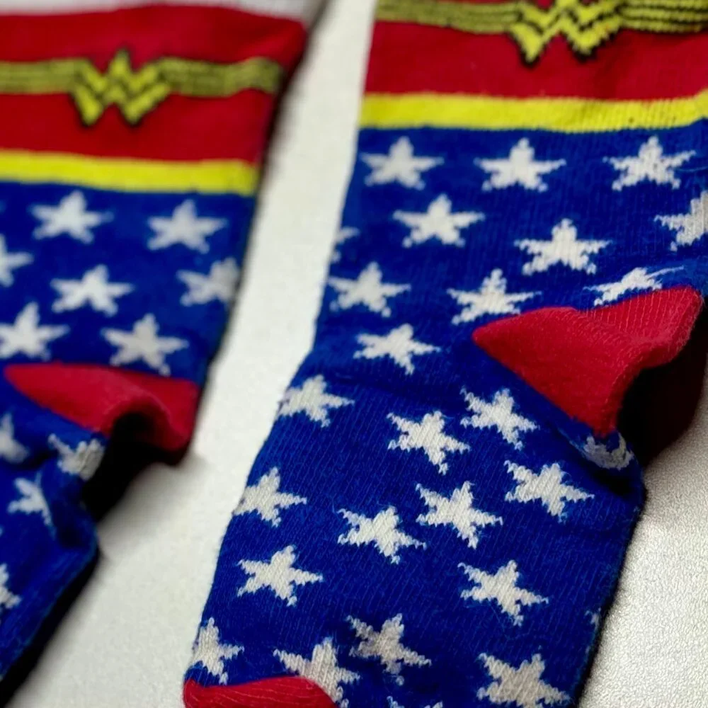 Vintage Wonder Woman Child’s Socks